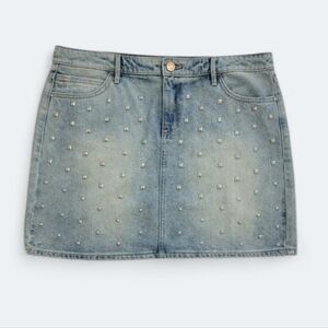 Skinnygirl Jeans Distressed Light Wash Denim Studded Jeans Skirt Size 30